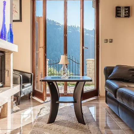 Dom Na Stoku - Hillside Eliza *