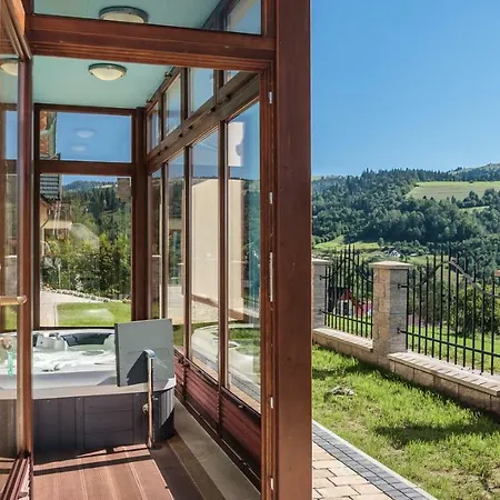 Dom Na Stoku - Hillside Eliza *